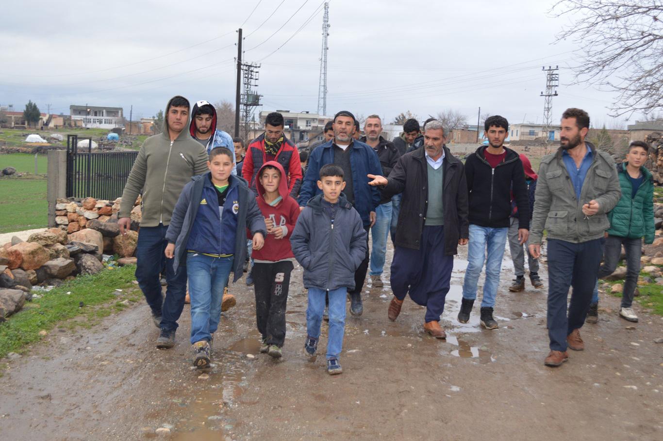 2 bin nüfuslu köy sorunlarının çözülmesini bekliyor 2 bin nüfuslu köy sorunlarının çözülmesini bekliyor